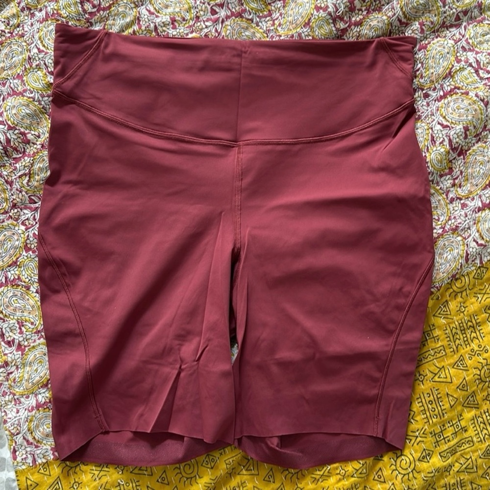 8in lululemon athletica Maroon Bike Shorts